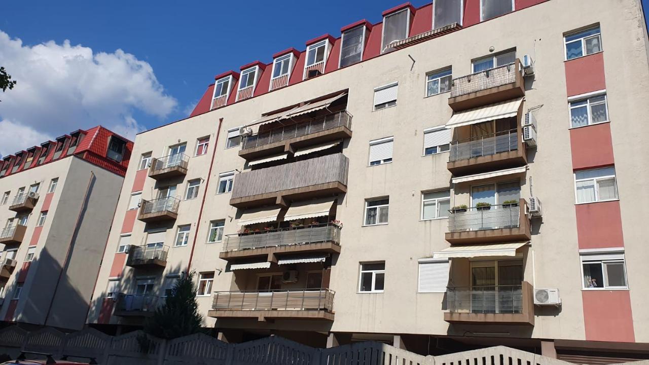 Apartament Tokyo بوخارست المظهر الخارجي الصورة